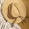 fedora-hat-studio-still-life Topi Pantai Wanita Anyaman